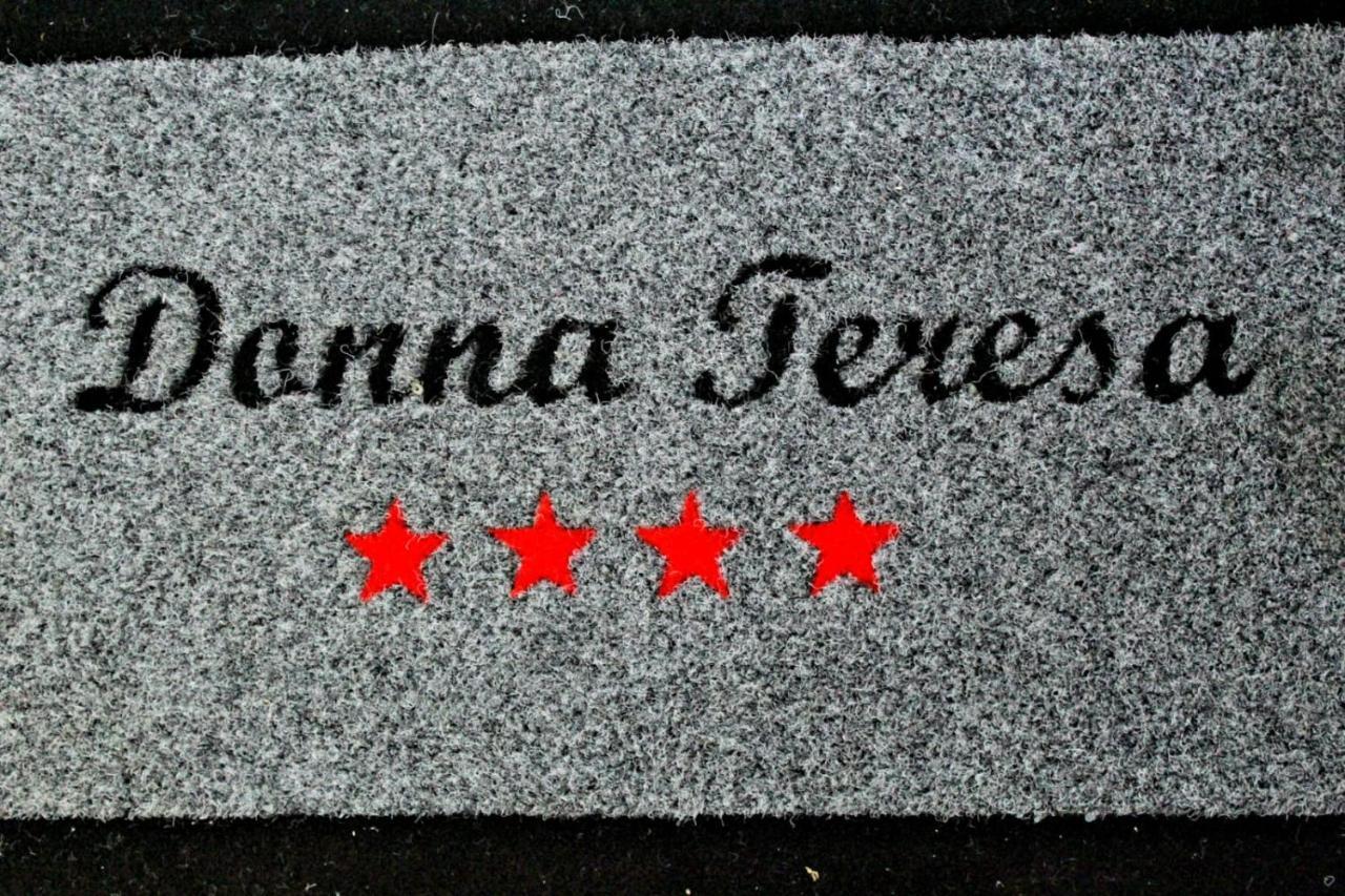 Donna Teresa Hotell Neapel Exteriör bild
